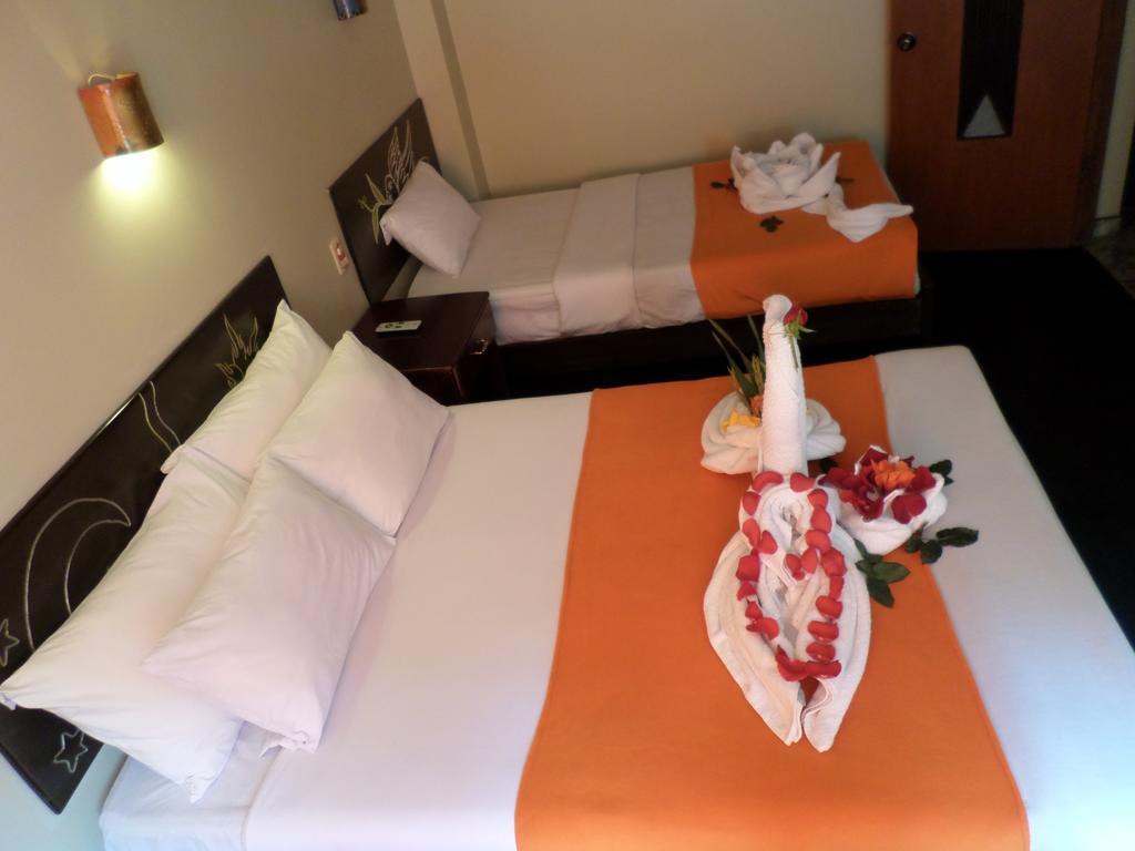 New Day Machu Picchu Hotell Aguas Calientes Exteriör bild