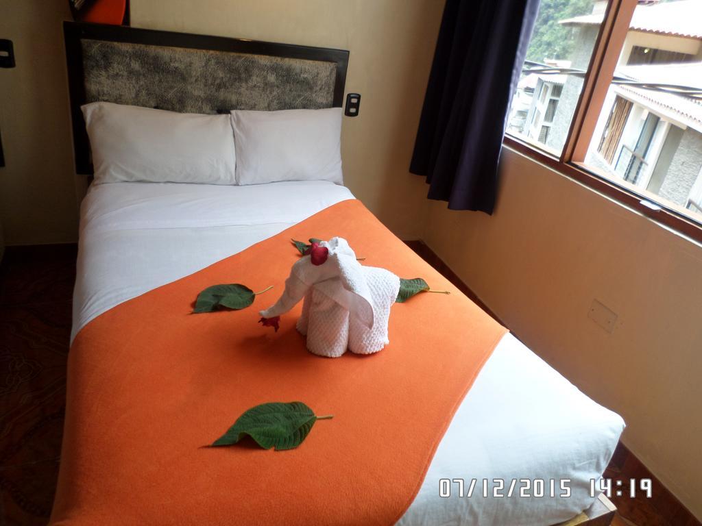 New Day Machu Picchu Hotell Aguas Calientes Exteriör bild