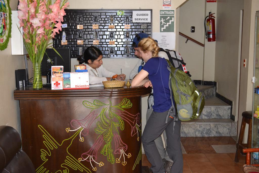 New Day Machu Picchu Hotell Aguas Calientes Exteriör bild