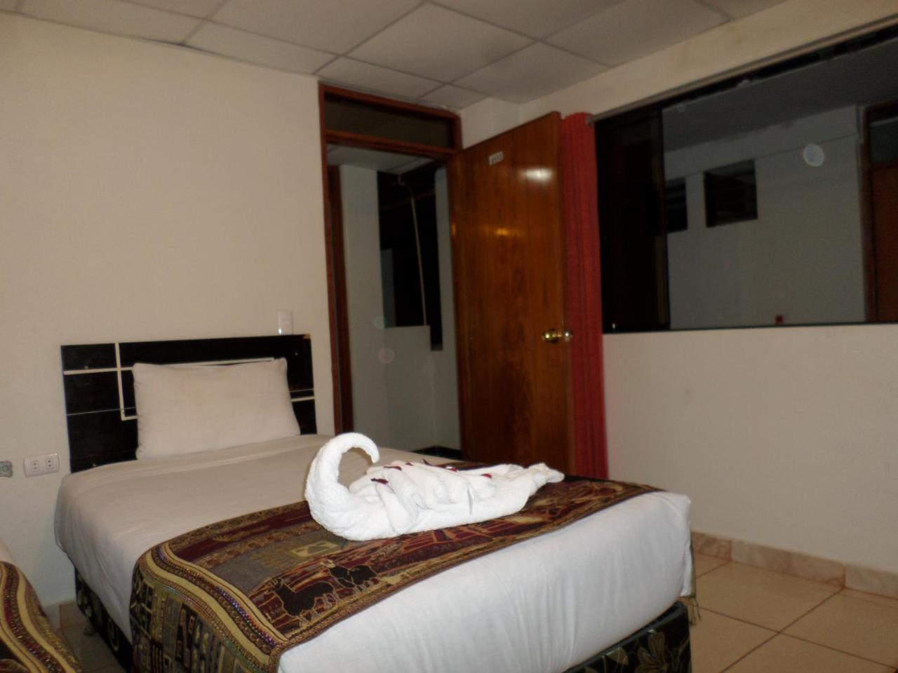 New Day Machu Picchu Hotell Aguas Calientes Exteriör bild